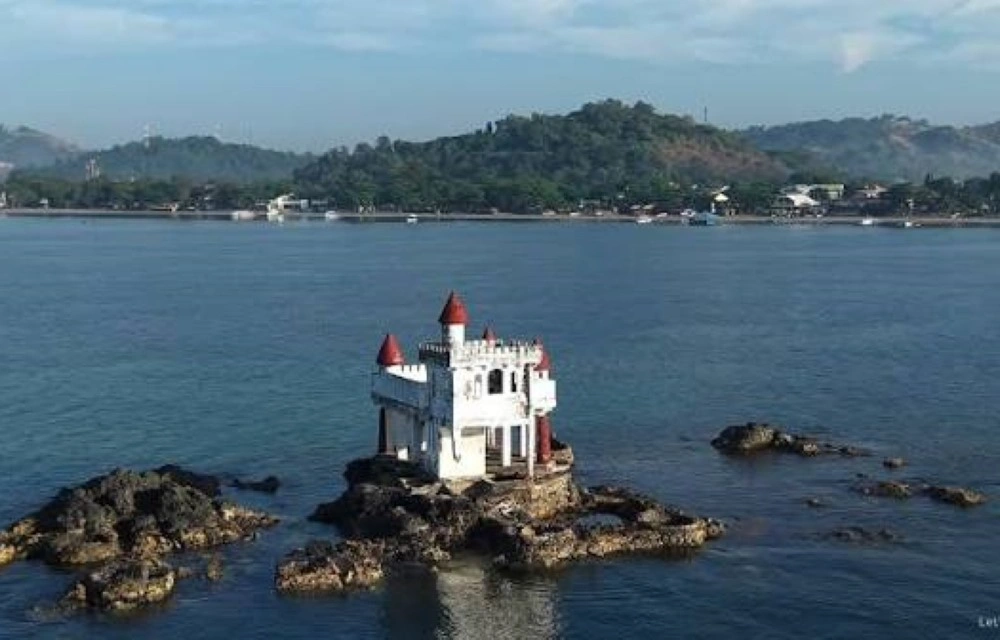 Enchanted Castle in Olongapo City Pictures